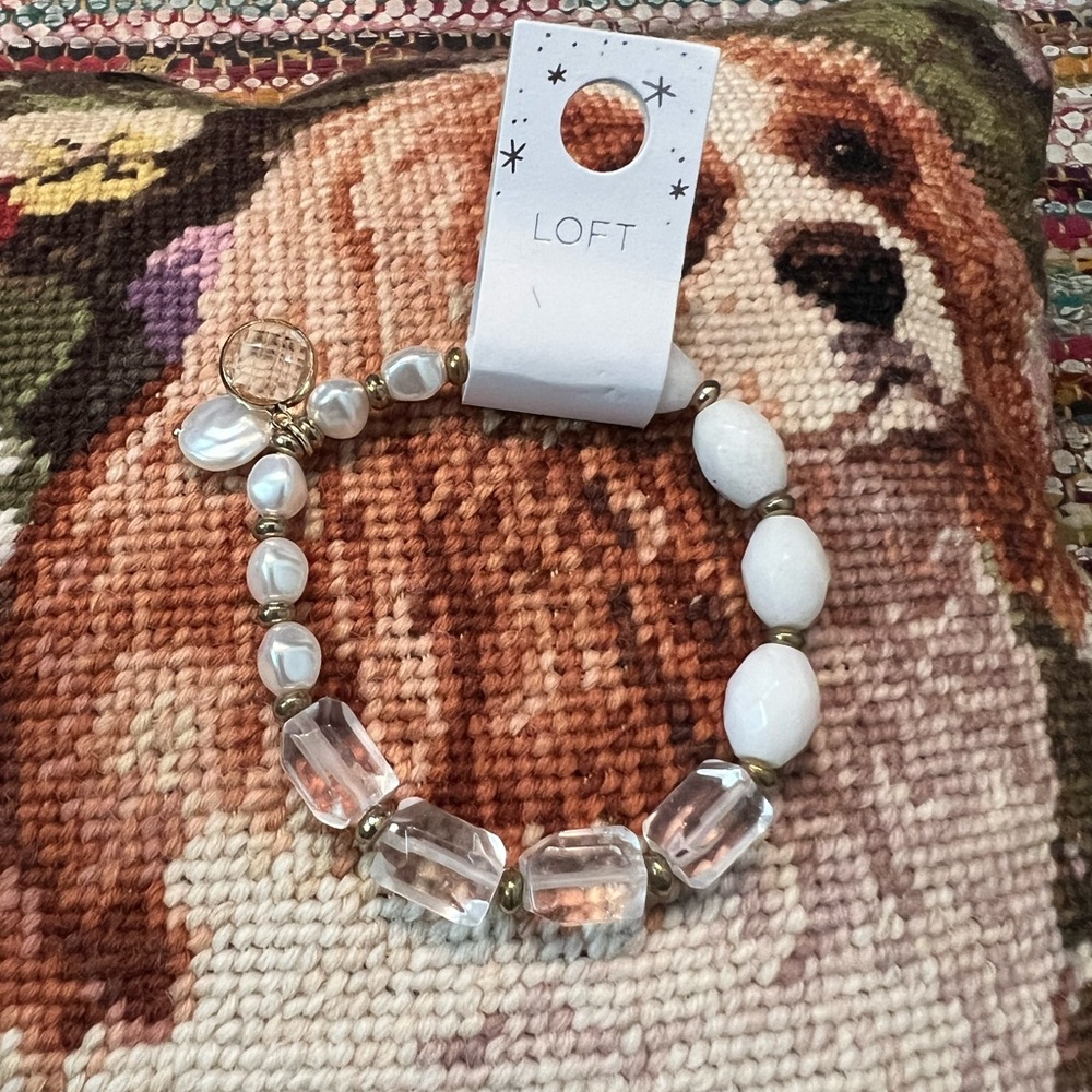 LOFT White and Clear Acrylic Beaded Bracelet